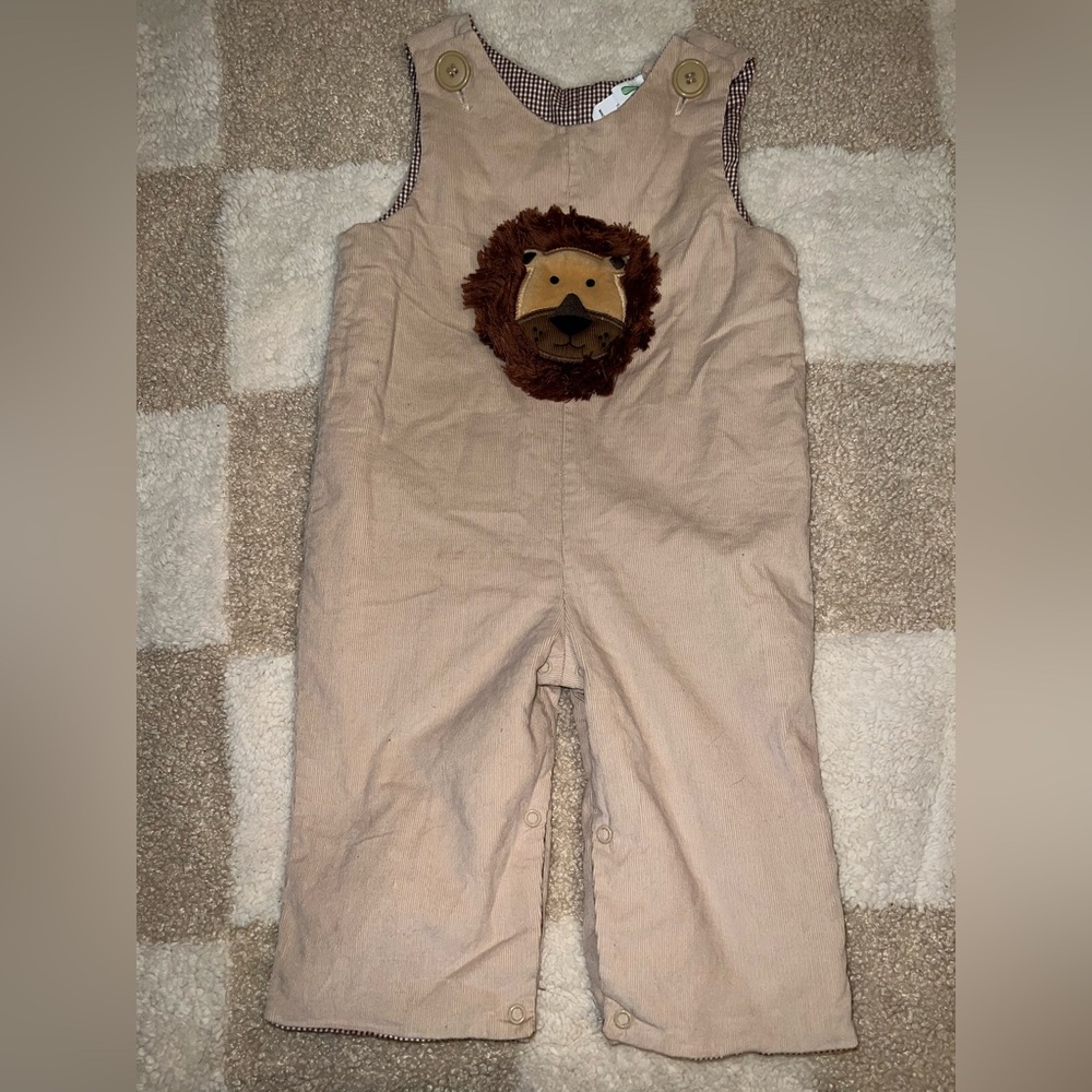 Zuccini Tan Lion Embroidered Bodysuit
